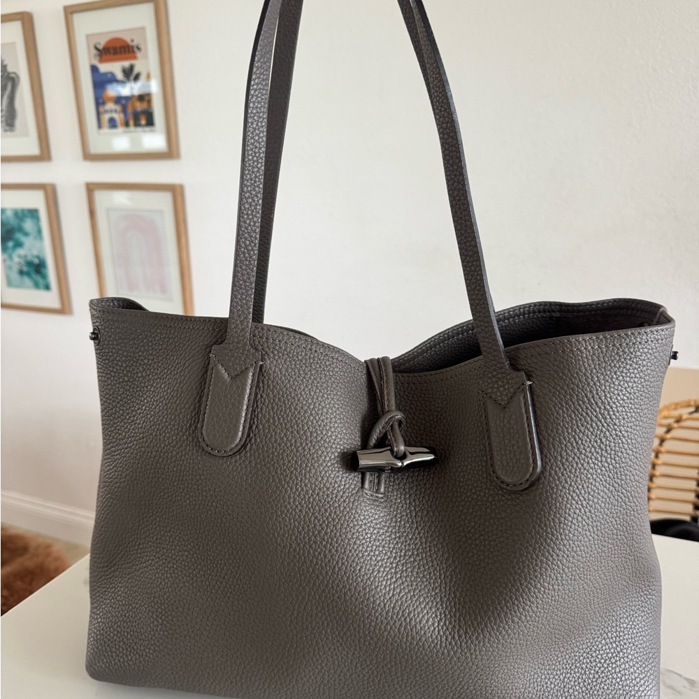 Longchamp Roseau bag in grey